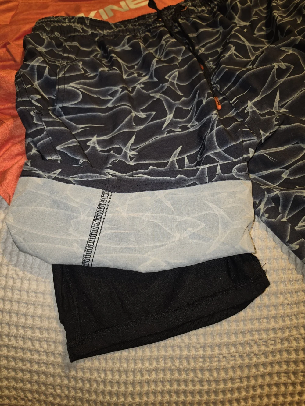 Dakine pullover swim